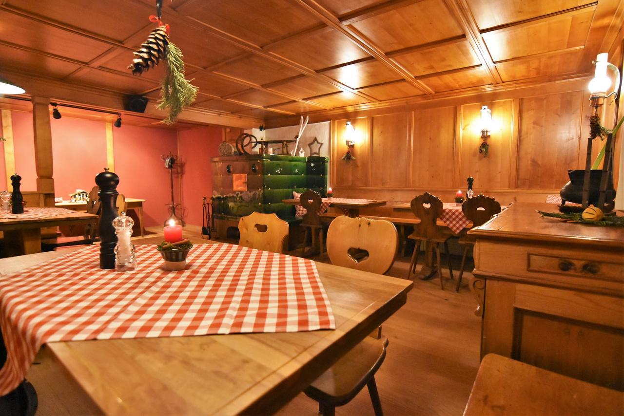 Alpina Lodge Bed & Breakfast Tschiertschen Luaran gambar